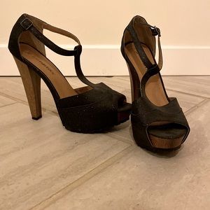 Just fab T strap. Lack glitter heels